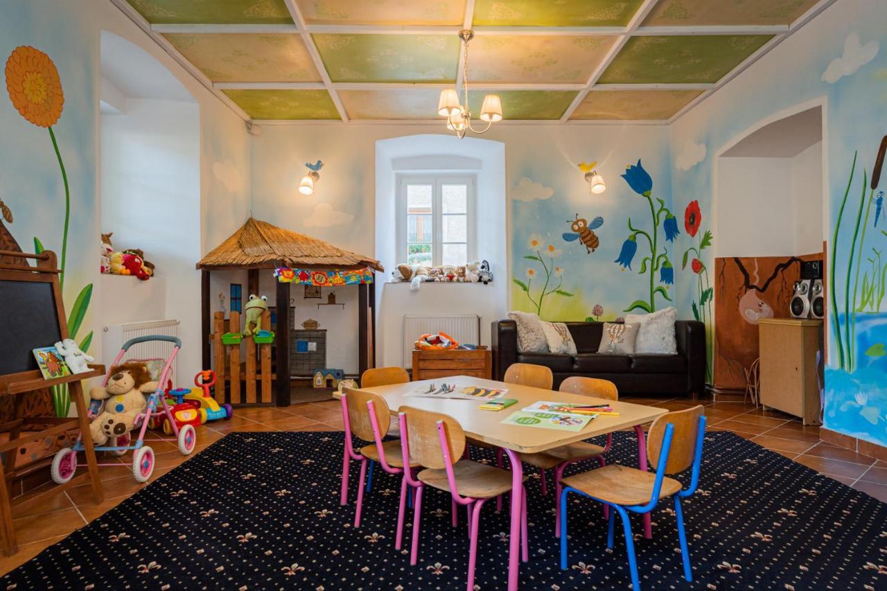 Penzion U Babky Bylinkarky Kutná Hora Buitenkant foto